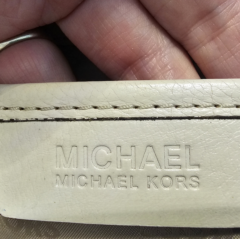 Micheal Kors Authentic Bag - Picture 4 of 13